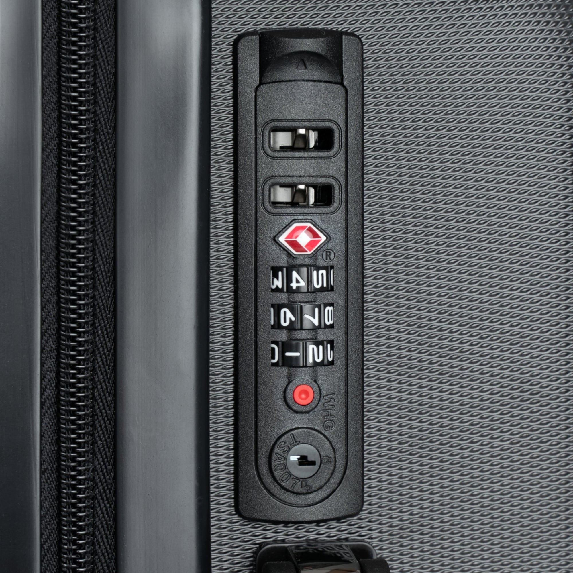 Travel Roaring Lion Suitcase - Stylish Luggage for Adventurers - Bags, Suitcases - EpiAl's Shop